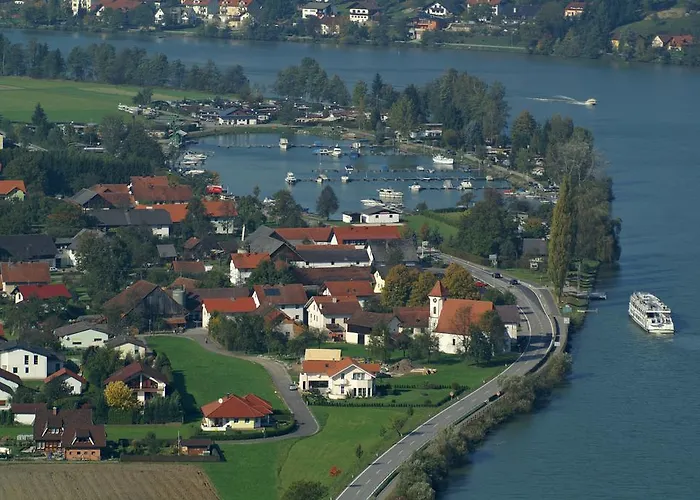 Gaestehaus Donautal Konukevi